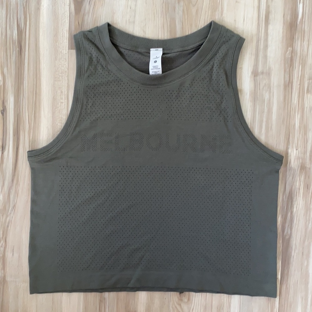 ❤️ Lululemon Swiftly Breeze MELBOURNE Crop Tank Size 6 NWT